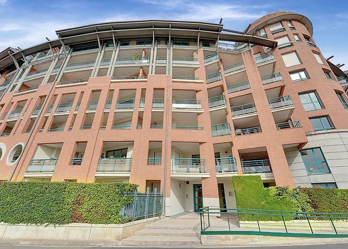 T2 Bord De Garonne Hypercentre Terrasse + Parking